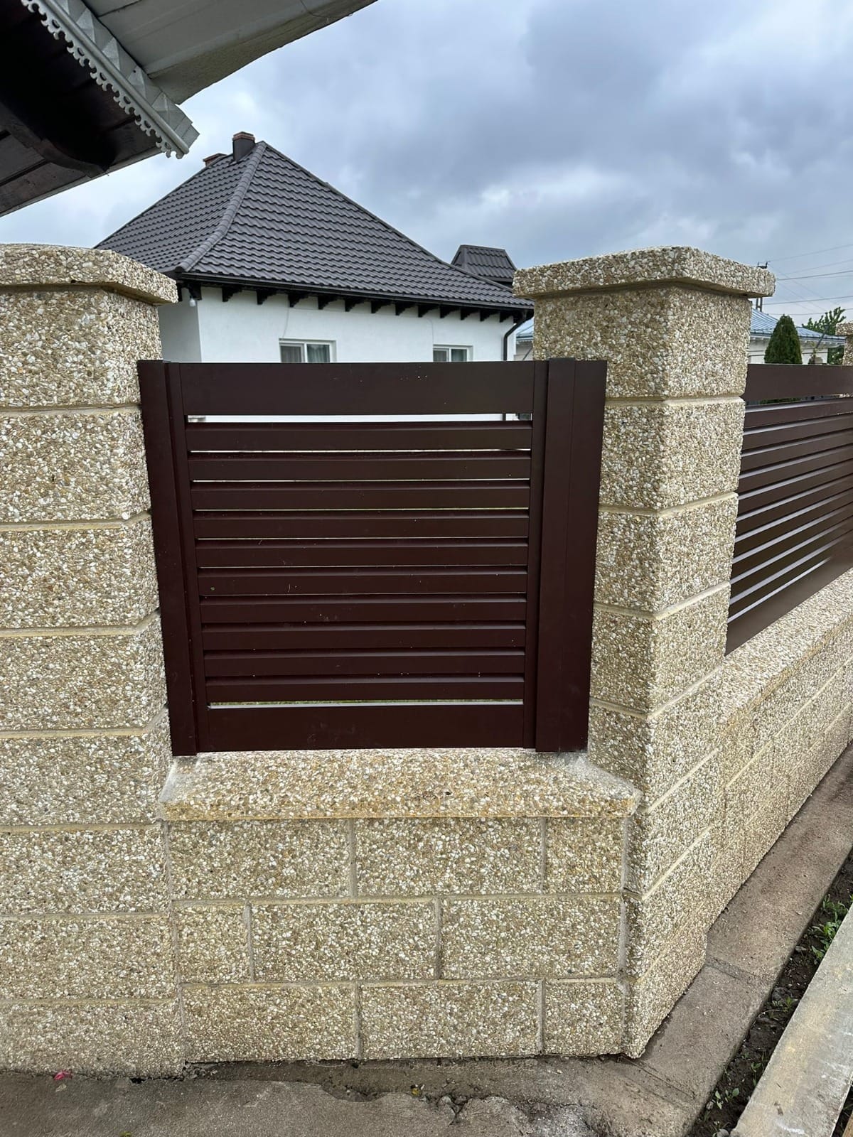 2cfead34-73b2-4a06-83d6-1de3cf833e94