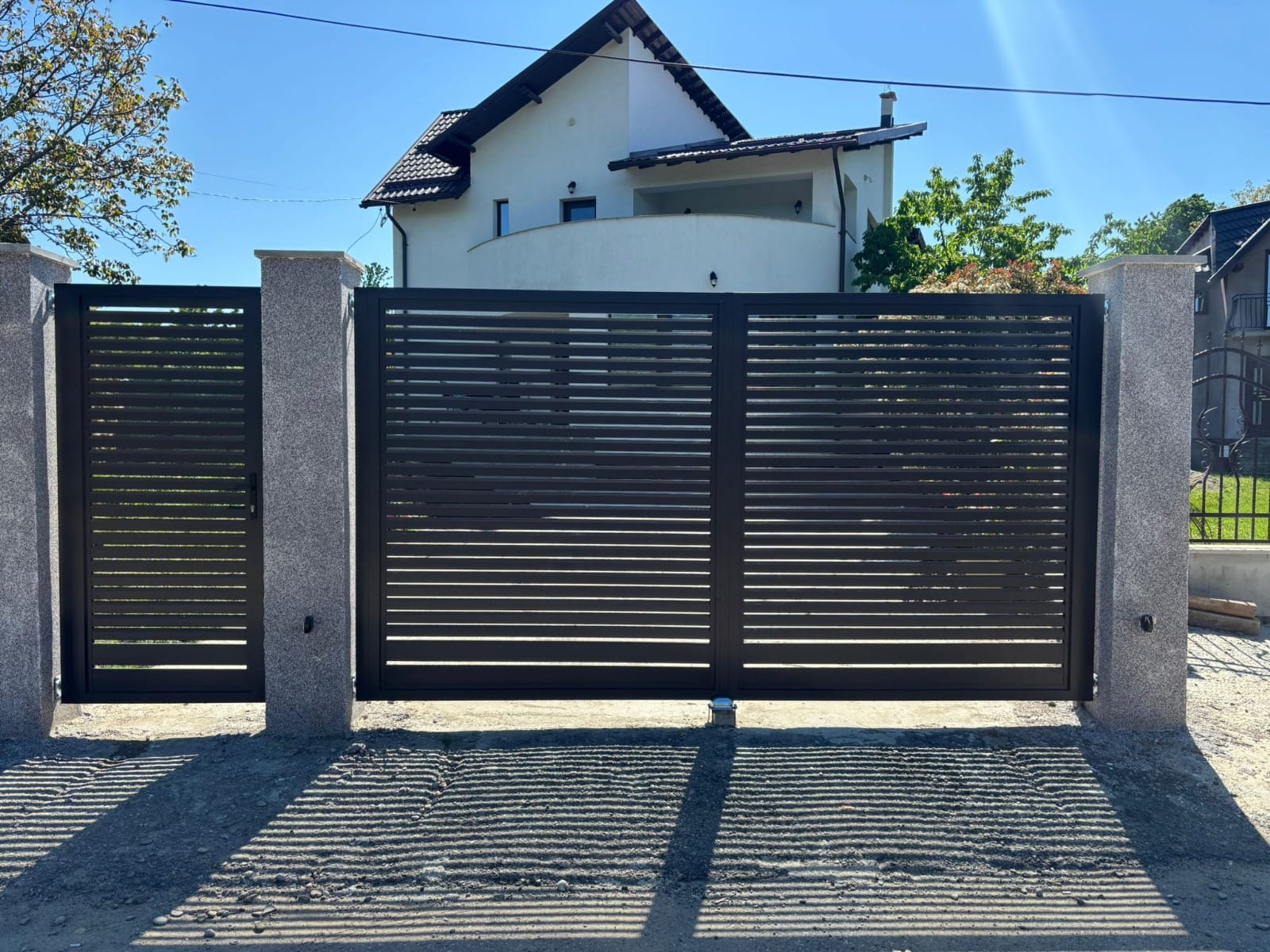 c476ff55-9917-4197-99dc-ca92feaa8c6f