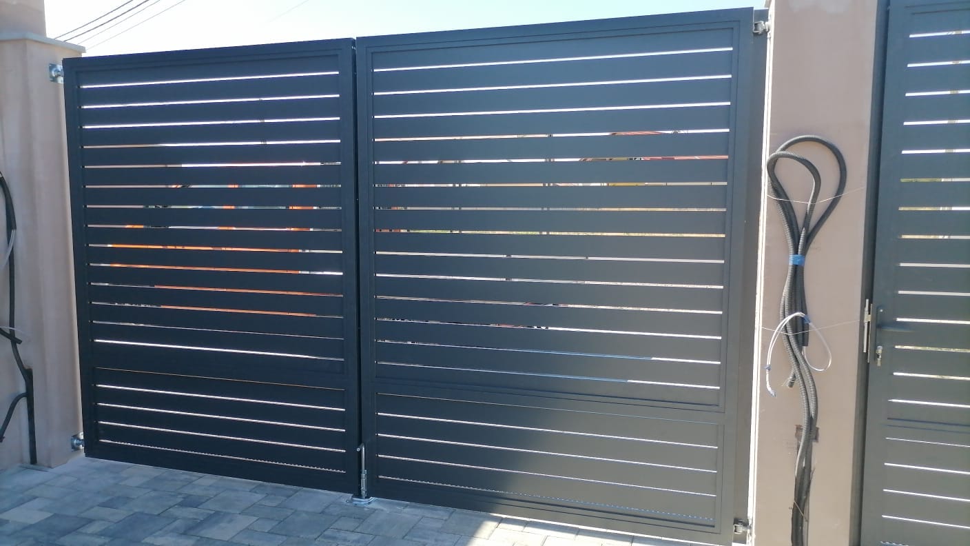 WhatsApp Image 2025-10-19 at 12.33.02 (1)